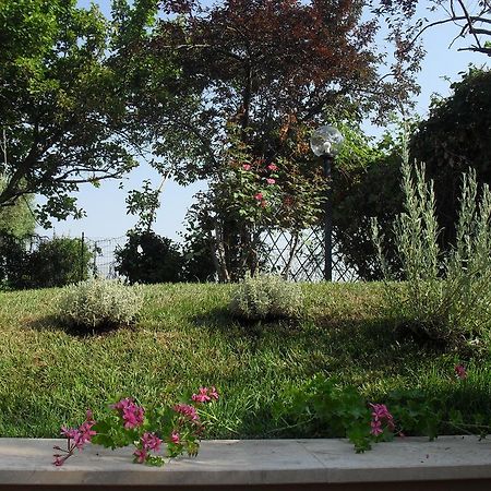 Casa Santolina B&B ローマ エクステリア 写真