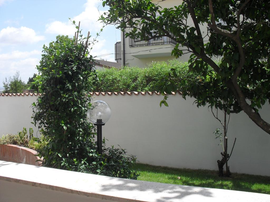 Casa Santolina B&B ローマ エクステリア 写真